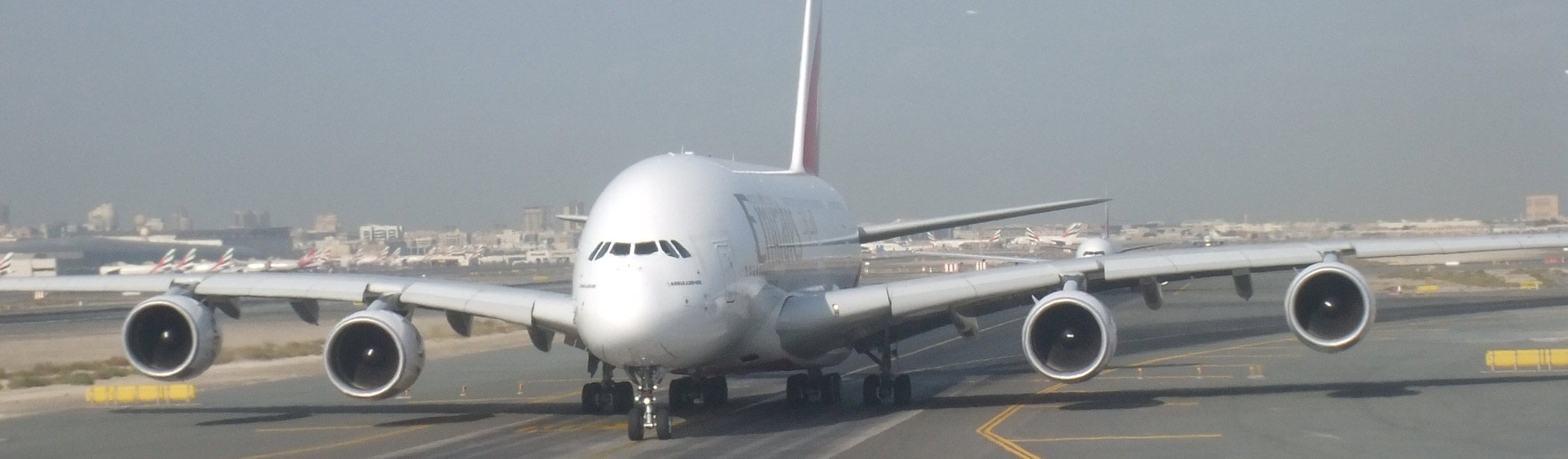 A380 auf der Rollbahn